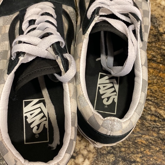 VANS ❤️❤️ - Picture 3 of 6